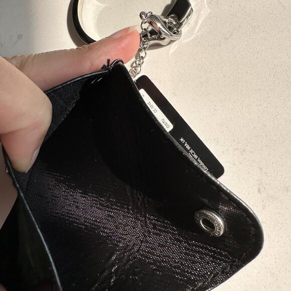 *LA SENZA HAND CUFF WALLET - Picture 7 of 7